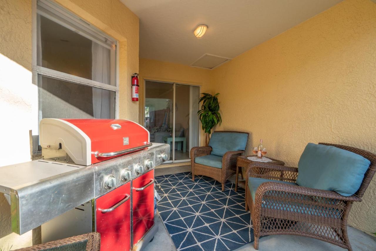 מלבורן Sunset Serenity - 3Br Beach Townhome With Outdoor Patio - New Hot Tub, Steps To Ocean Fun! מראה חיצוני תמונה