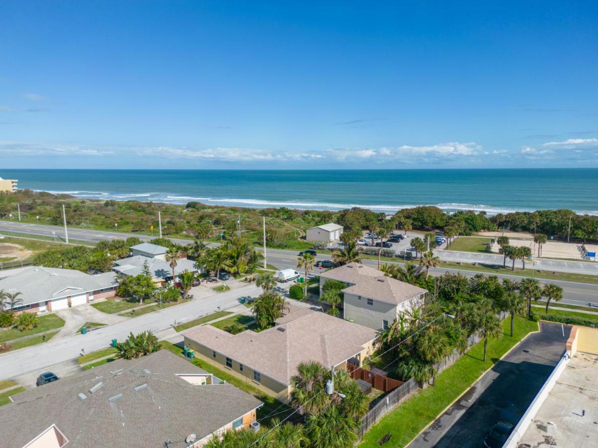 מלבורן Sunset Serenity - 3Br Beach Townhome With Outdoor Patio - New Hot Tub, Steps To Ocean Fun! מראה חיצוני תמונה
